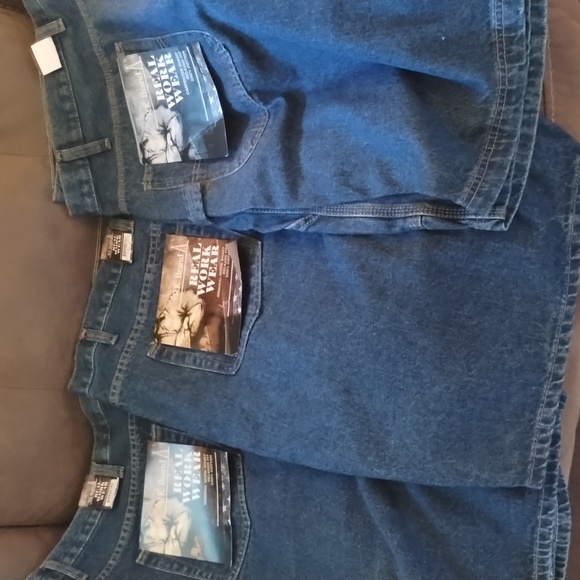 Men's size 50 jeans shorts (price is for each pair) - Picture 2 of 2